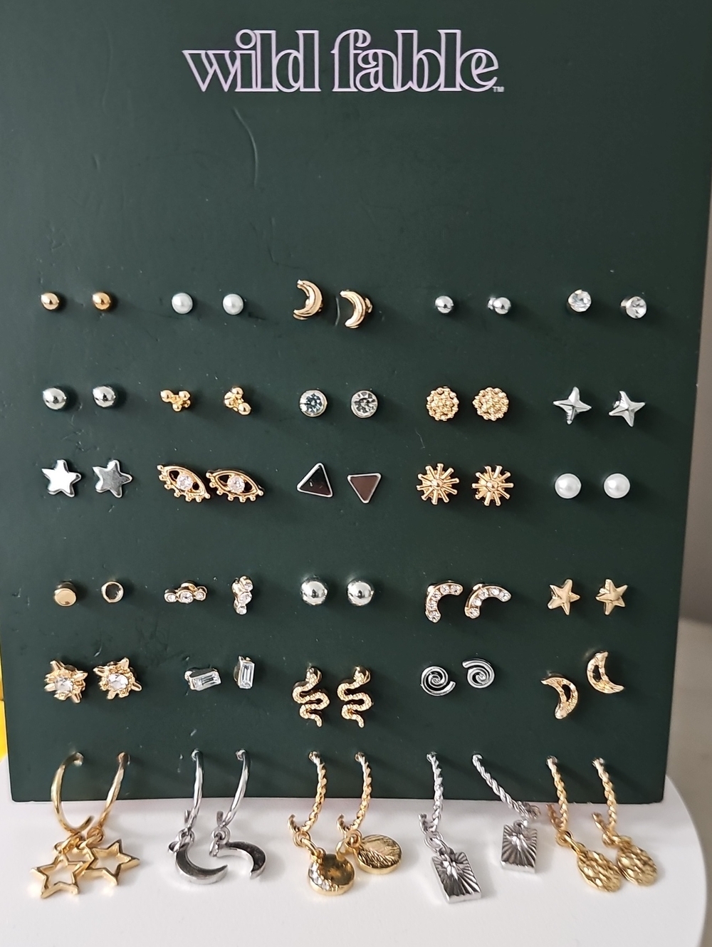 Wild Fable Earring Set - Picture 3 of 4
